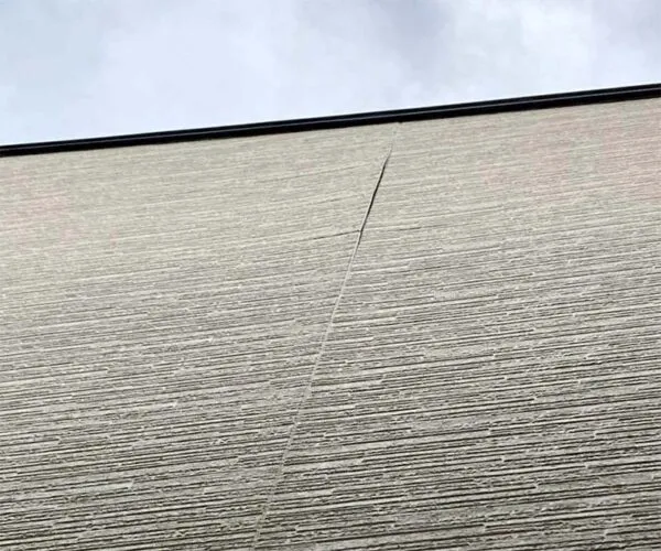 新潟市東区Y様邸　屋根・外壁リフォーム事例　Before